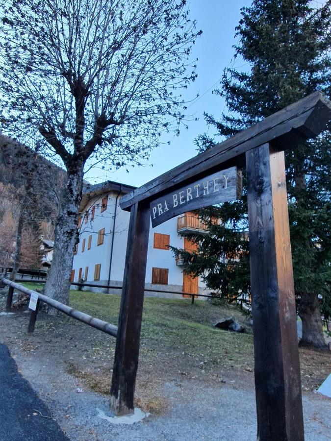 La Casa Di Matilde - Trilocale Vicinissimo Alle Piste Da Sci La Thuile Ngoại thất bức ảnh