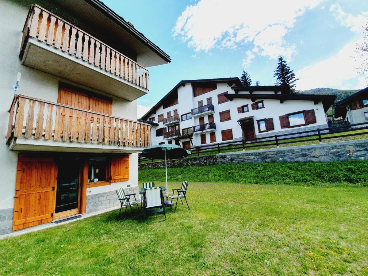La Casa Di Matilde - Trilocale Vicinissimo Alle Piste Da Sci La Thuile Ngoại thất bức ảnh