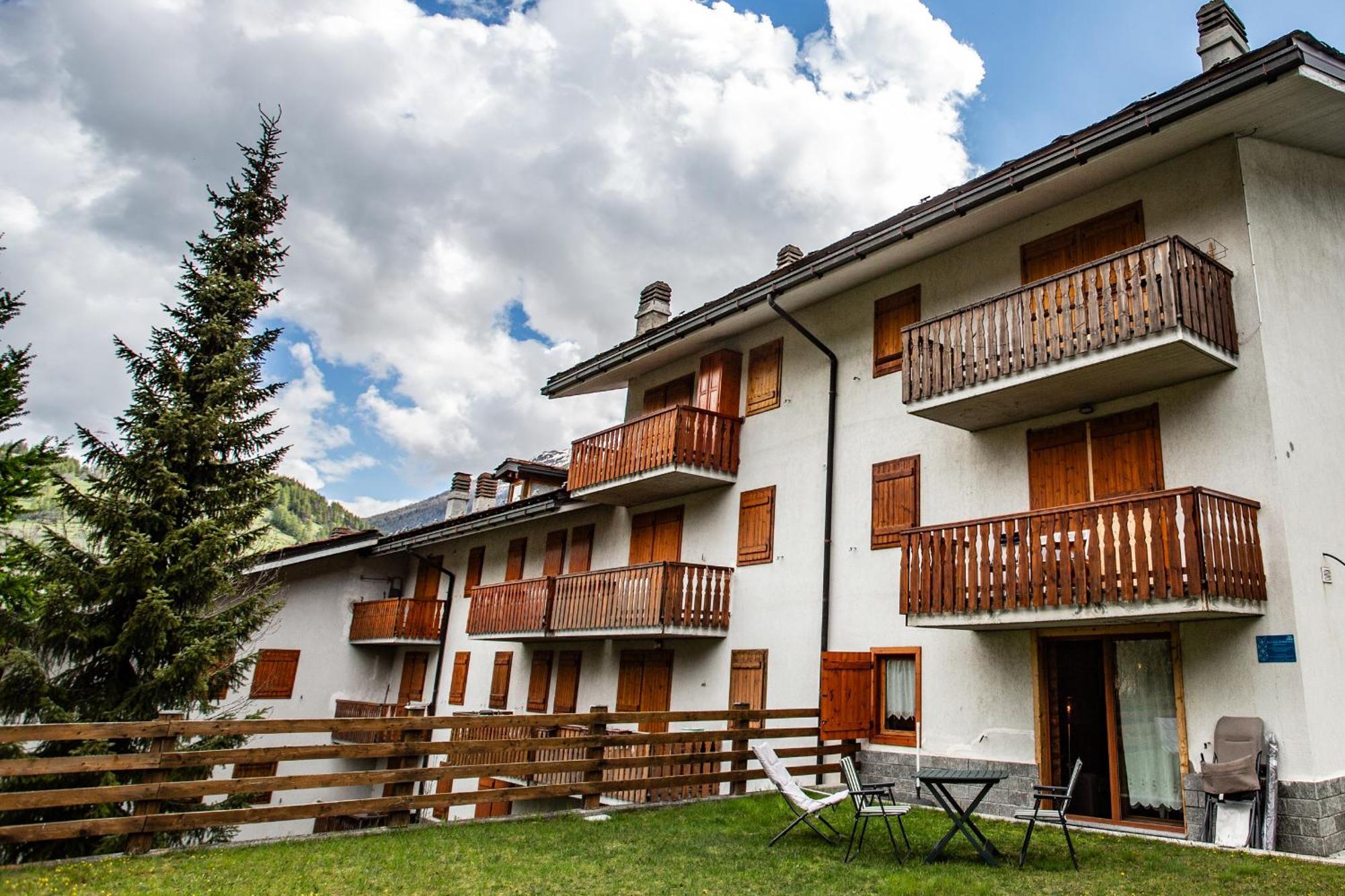 La Casa Di Matilde - Trilocale Vicinissimo Alle Piste Da Sci La Thuile Ngoại thất bức ảnh